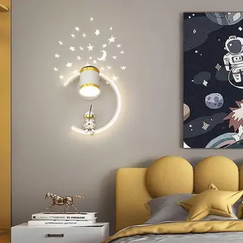 LED Yatak Odası Başucu Duvar Lambası Ay Yıldız projeksiyon ışığı çocuk Odası için Erkek Kız Astronot Dekorasyon