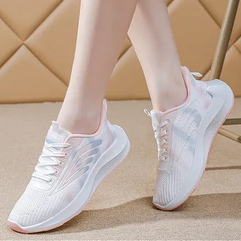 Kadın Hafif koşu ayakkabıları 2023 sıcak Ayakkabı Nefes Marka Açık Yürüyüş Spor Ayakkabı Konfor spor ayakkabılar artı büyük boy 35-40