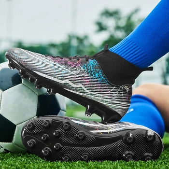 Kaliteli futbol ayakkabıları Cleats C. ronaldo Futsal futbol kramponları Dayanıklı Hafif rahat ayakkabılar Toptan Chuteira Toplum