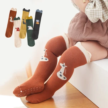 Bahar Sonbahar Pamuk Bebek Kız diz üstü çorap Yenidoğan Karikatür Çocuk Çorap Bebek Çocuk Erkek Çorap Anti Kayma Kat Uzun Çorap