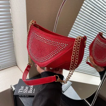 Perçin DesignSaddle Kadınlar için Crossbody Çanta 2023 Trend Moda PU Deri Küçük omuz çantası ve Çantalar Katı Zincir Çanta