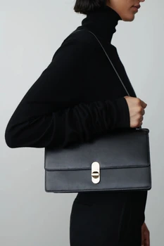 2023 Yeni Stil İnek Derisi Kapaklı Çanta Organ Koltukaltı Kılıfı Clea Lcu basit omuz çantası Eğik Çapraz Paket Çanta