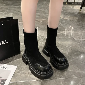 Kadın lastik çizmeler Chelsea kadın ayakkabısı Botları-Kadın Yuvarlak Ayak Yağmur Kaya Bayanlar 2023 Ayak Bileği Lolita Sonbahar Med Retro Slip-On Karyolası