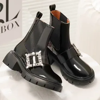 Kristal Chelsea Çizmeler Kadın 2023 Yeni Lüks Marka Tasarımcısı Orta Topuklu platform ayakkabılar Parti Pompaları Kış Goth Motosiklet Botas