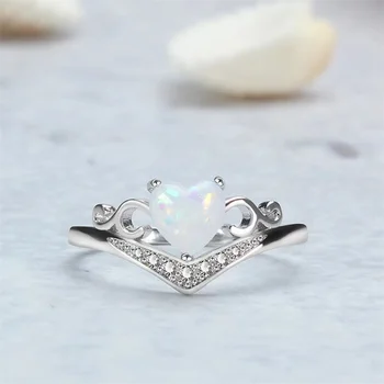 Lüks Moda Kadın Küçük Kalp Yüzük Charm Gümüş Renk alyanslar Kadınlar İçin Moda Opal Taş Nişan Yüzüğü Takı