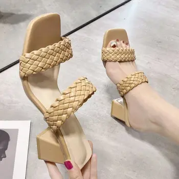 2023 Yeni Moda Yaz Kare Ayak Kadın Roma Terlik Tıknaz Topuklu Kadın Sandalet Kadın rahat ayakkabılar
