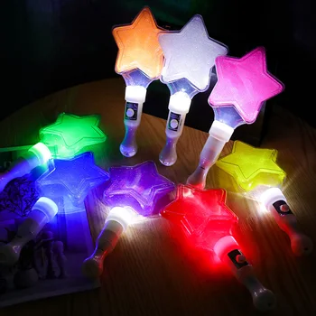 Tezahürat Sopa ilginç üç dişli ışıkları çok amaçlı eklemek Eğlenceli Neşeli Pentagram Yıldız ışıklı LED çubuk konser malzemeleri için