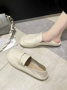 Ayakkabı Kadın 2023 Kadın Ayakkabı Sonbahar Modis Yuvarlak Ayak Tüm Maç Sığ Ağız Yumuşak sneaker Slip-on Yeni Elbise Güz Sevimli