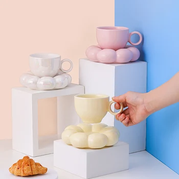 Seramik Cappuccino Kahve fincan ve çay tabağı Seti Ayçiçeği Şekli Kullanımlık Kişiselleştirilmiş Kahvaltı Çay Süt Kupa 5 Renkler