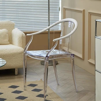 Şeffaf Tasarımcı yemek sandalyeleri Plastik Balkon Taşınabilir Bireysel Yemek Sandalyesi Ergonomik Akrilik Cadeiras dış mekan mobilyası