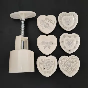 50g Sevgililer Günü Kalp Şeklinde Ay Kek Kalıbı El Basınç Çiçek Fondan Kek Dekorasyon Pişirme Aksesuarları