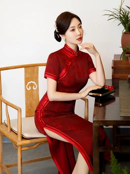 Yourqıpao Yaz Uzun Ipek Kırmızı Cheongsam Retro Podyum Ziyafet Qipao Çin Geleneksel Tarzı Düğün Akşam Elbise Kadınlar ıçin