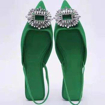 2022 Yeni kadın ayakkabısı Sivri Burun Sığ Çıplak Yeşil Elmas Ayakkabı Düşük Topuk Geri Strappy Ayakkabı Kadın Sandalet