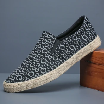 Yeni Ayakkabı Erkekler için İlkbahar Yaz Moda Nefes Kumaş rahat ayakkabılar Baskı Düz Kaykay Ayakkabı Slip-on Loafer'lar