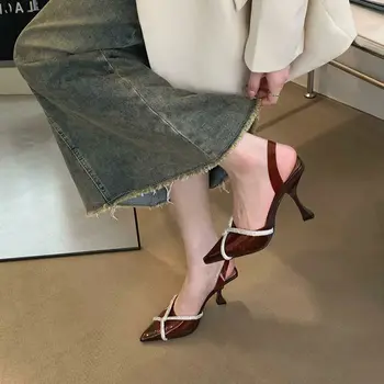 Şeffaf Kadın Sandalet Sivri Burun yaz elbisesi Ayakkabı Şeffaf Perçin Tasarım Geri Kayış İnce Yüksek Topuklu Parti Pompaları Boyutu 39