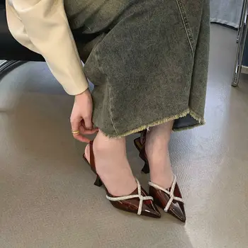 Şeffaf Kadın Sandalet Sivri Burun yaz elbisesi Ayakkabı Şeffaf Perçin Tasarım Geri Kayış İnce Yüksek Topuklu Parti Pompaları Boyutu 39